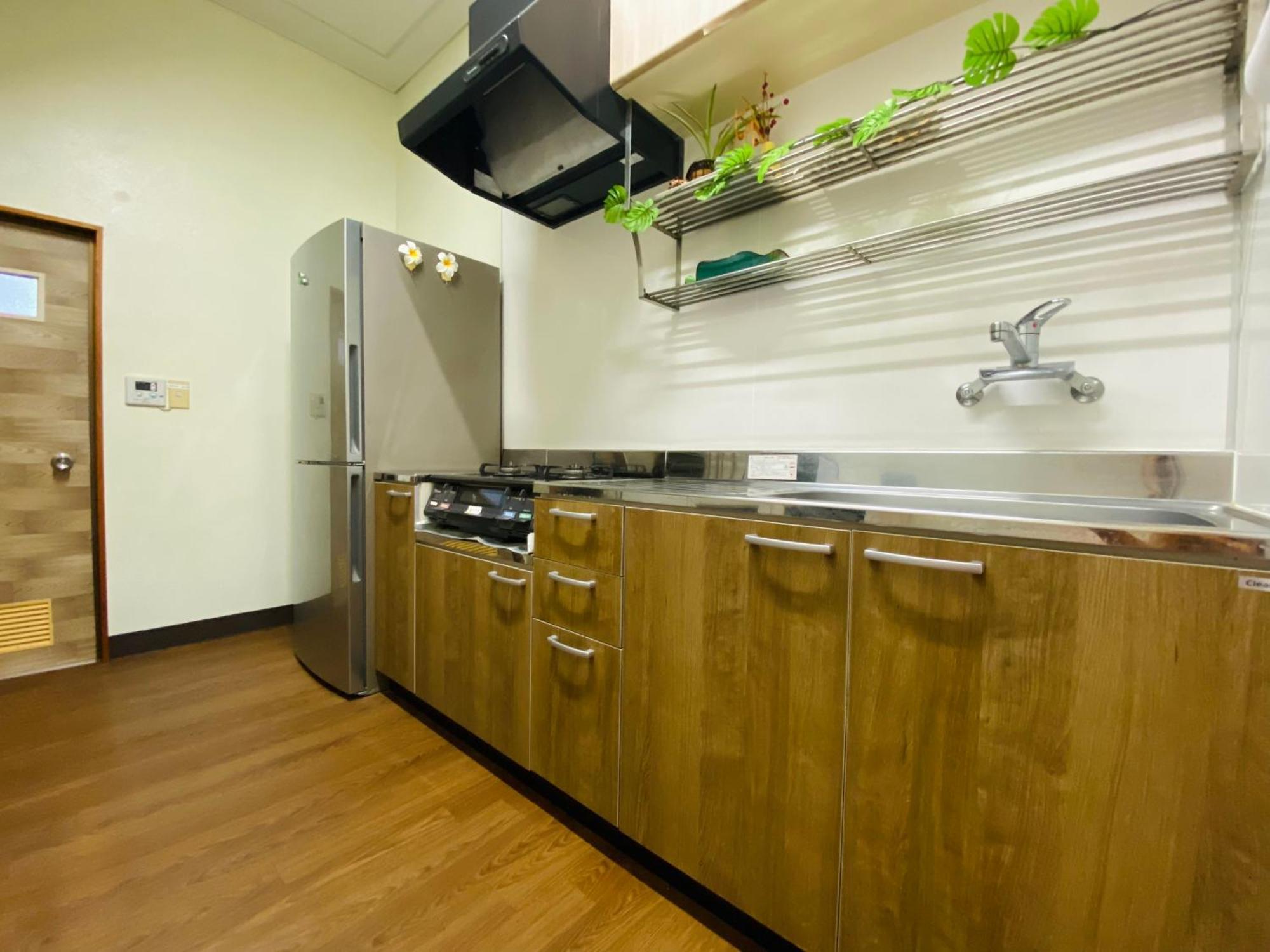 Irodoru Apartment Ishigaki  Bagian luar foto